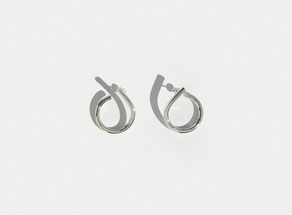 Boucles d'oreilles bouclées