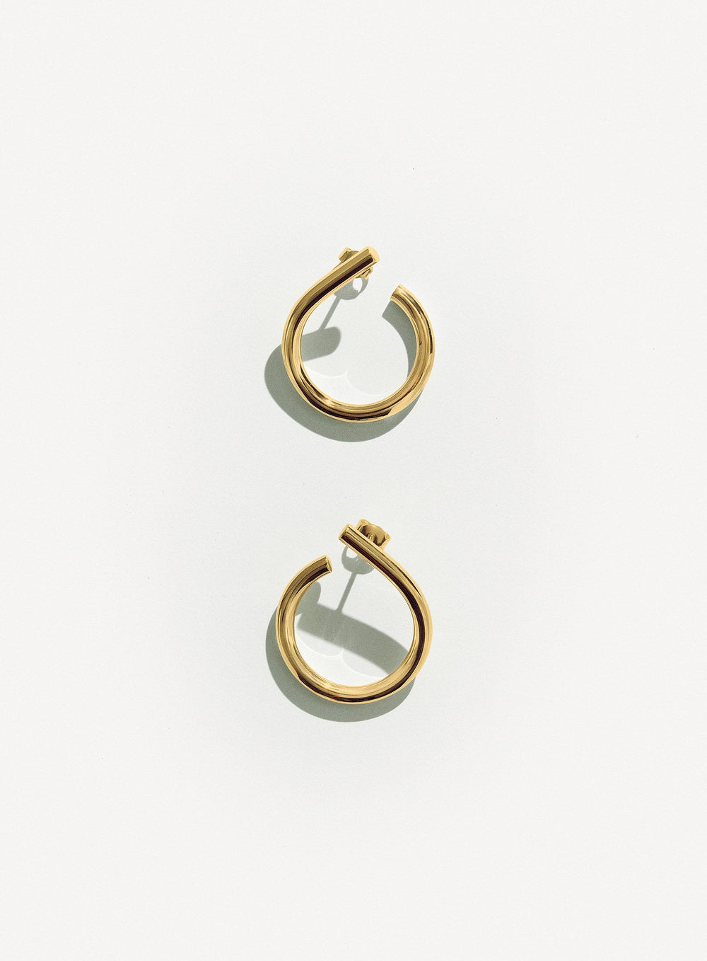 Boucles d'oreilles bouclées