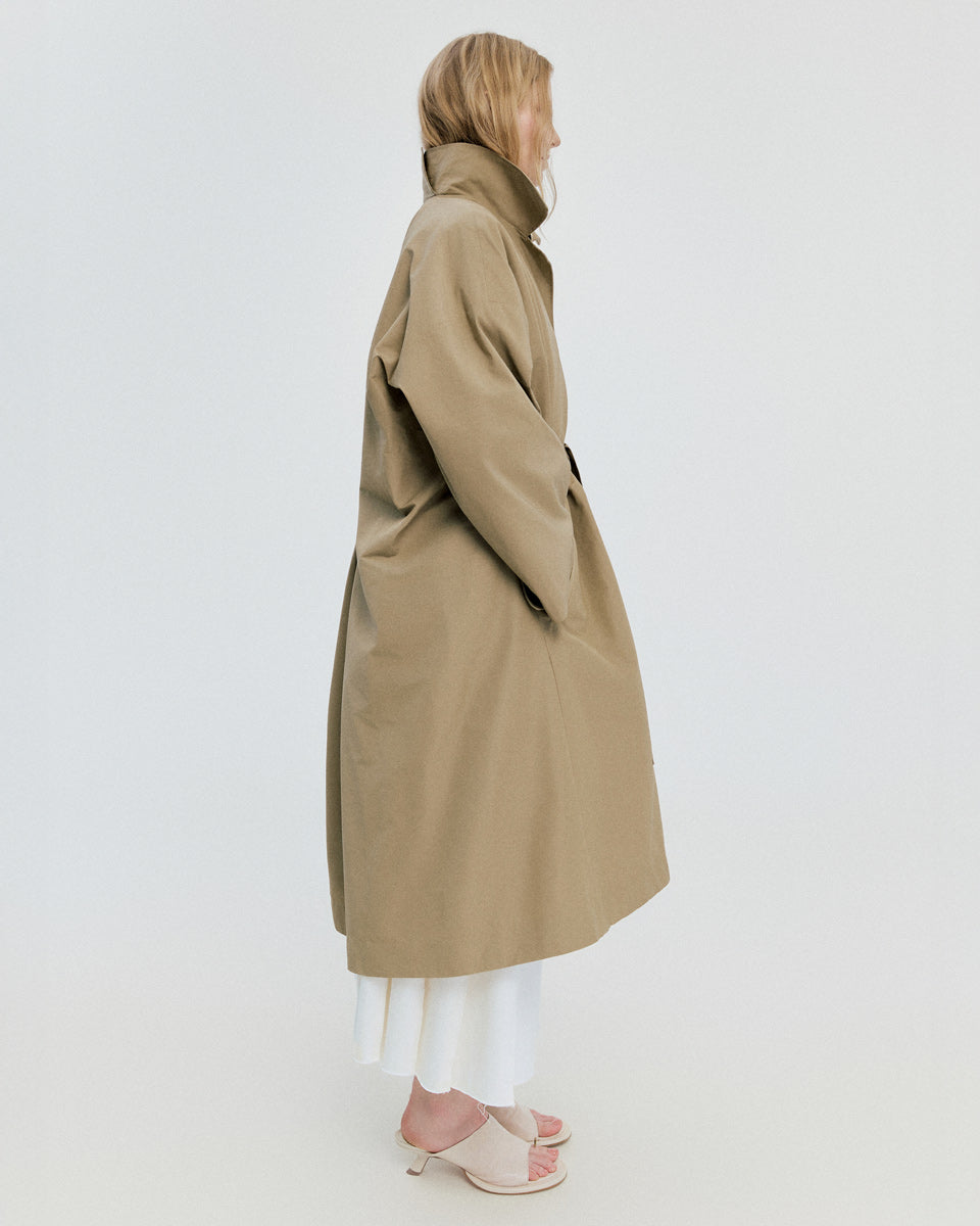 Beige Trench Coat №1